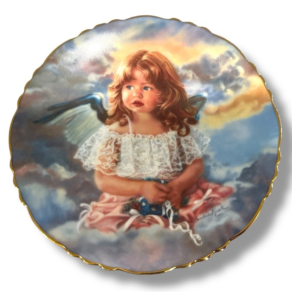 Noel Collector Plate by Sandra Kuck - Tidings of Joy Series 3rd Issue - 1994